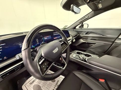 New 2025 Cadillac Lyriq Sport image 11