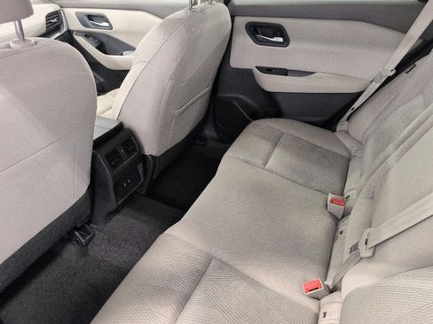 Used 2025 Nissan Rogue SV AWD/4WD image 21