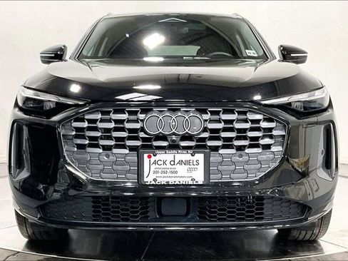 Used 2025 Audi Q5 Premium w/ Convenience Package AWD/4WD image 3