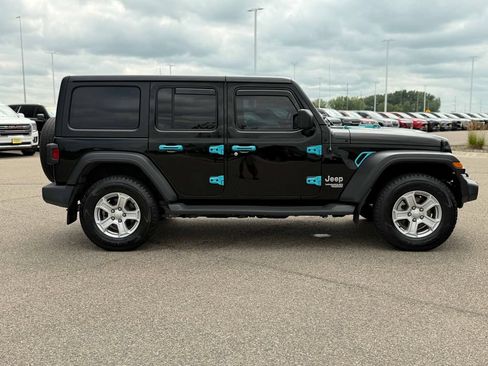 Used 2019 Jeep Wrangler Unlimited Sport S AWD/4WD image 5