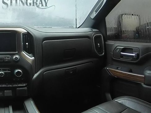 Used 2023 Chevrolet Silverado 2500 High Country w/ LPO, Hitch Package AWD/4WD image 15