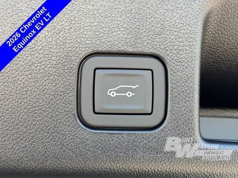 New 2026 Chevrolet Equinox EV LT image 26
