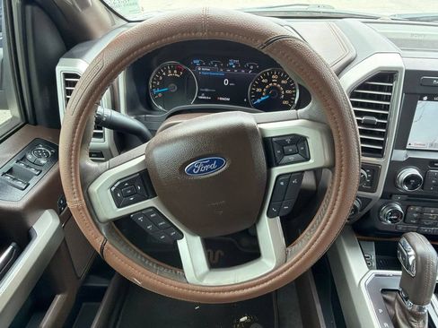 Used 2017 Ford F150 King Ranch w/ Equipment Group 601A Luxury AWD/4WD image 20