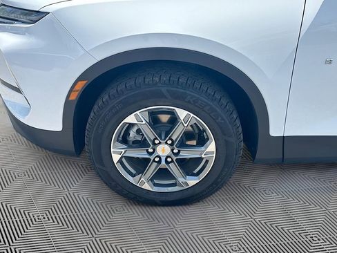 Used 2025 Chevrolet Blazer LT image 29