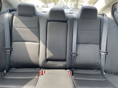 Used 2025 Nissan Altima 2.5 SV image 39