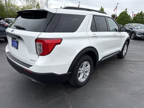 Certified 2024 Ford Explorer XLT w/ Equipment Group 202A AWD/4WD image 9