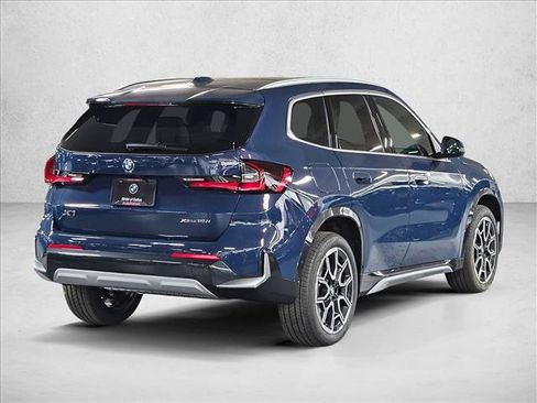 Used 2026 BMW X1 xDrive28i AWD/4WD image 5