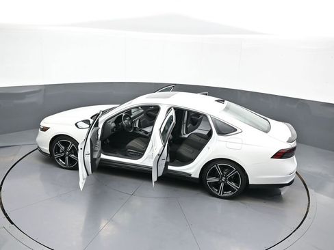 Certified 2023 Honda Accord Sport image 43