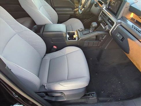 Used 2025 Toyota Tacoma SR5 image 20