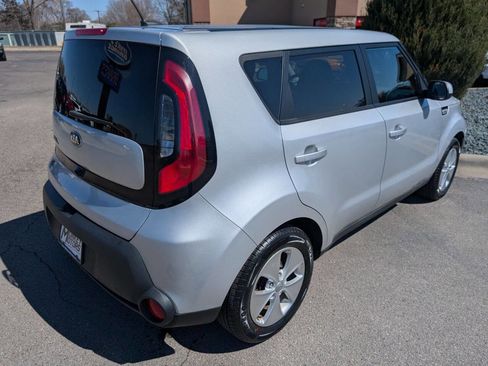 Used 2016 Kia Soul w/ Convenience Package image 9