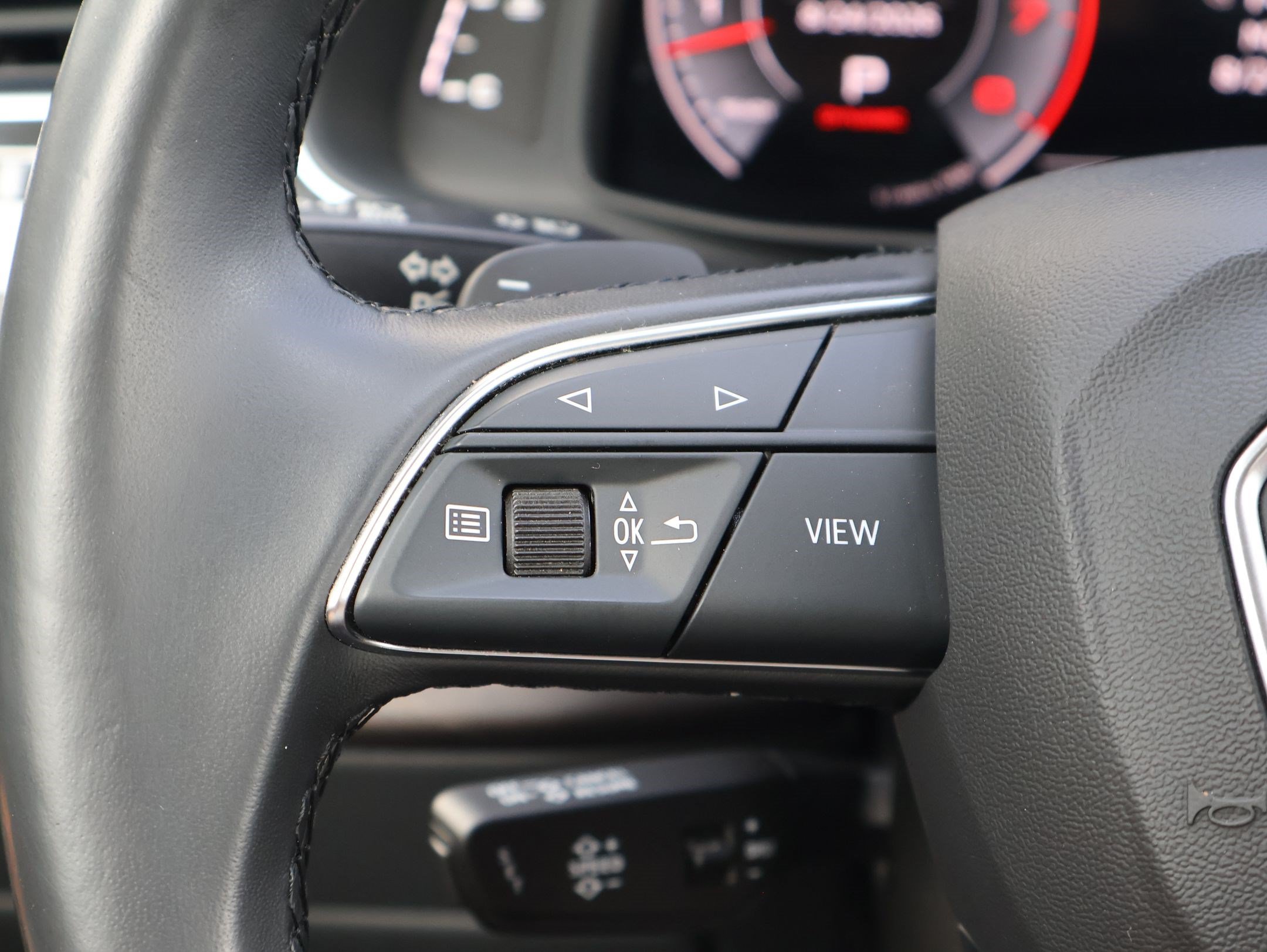 Used 2022 Audi Q8 Premium Plus AWD/4WD image 18