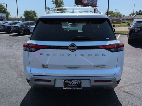 Used 2025 Nissan Pathfinder Platinum w/ Cargo Package AWD/4WD image 6