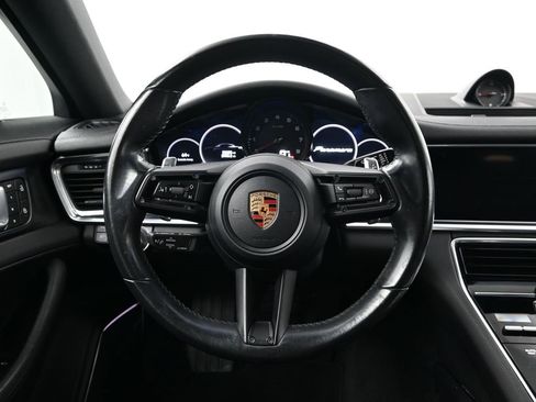 Used 2022 Porsche Panamera Platinum Edition image 13