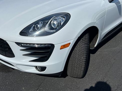 Used 2018 Porsche Macan S AWD/4WD image 2