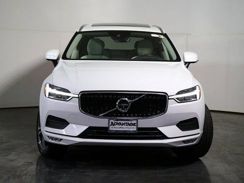Used 2021 Volvo XC60 T5 Momentum w/ Protection Package image 9