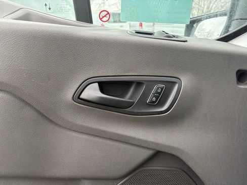 Used 2024 Ford Transit 250 Low Roof w/ Exterior Upgrade Package image 27