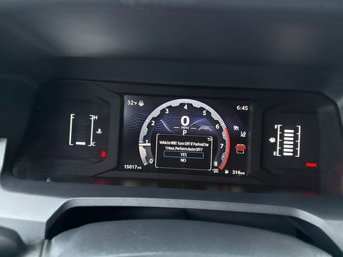 Used 2025 Toyota 4Runner SR5 image 17