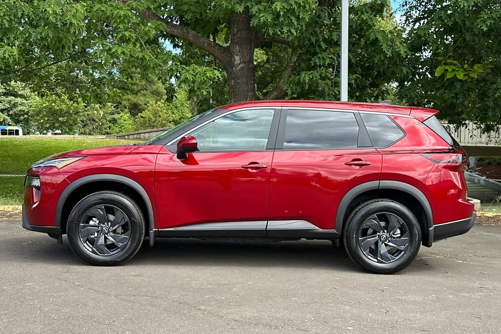 New 2026 Nissan Rogue SV AWD/4WD image 5
