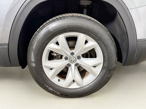 Used 2018 Volkswagen Atlas SE AWD/4WD image 28