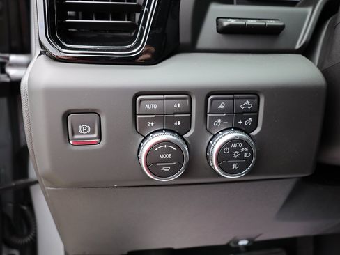 New 2026 GMC Sierra 1500 AT4X w/ AT4X AEV Edition image 12