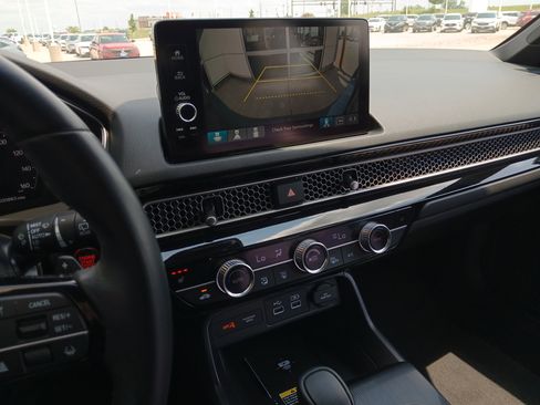 Used 2022 Honda Civic Sport Touring image 12