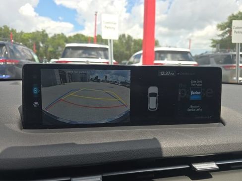 Used 2025 Genesis GV70 2.5T AWD/4WD image 20