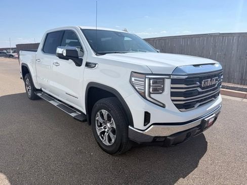 Used 2025 GMC Sierra 1500 SLT w/ SLT Convenience Package AWD/4WD image 4