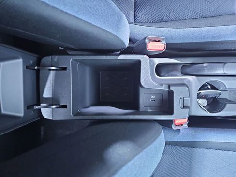 New 2025 Nissan Versa SV w/ Trunk Package image 25