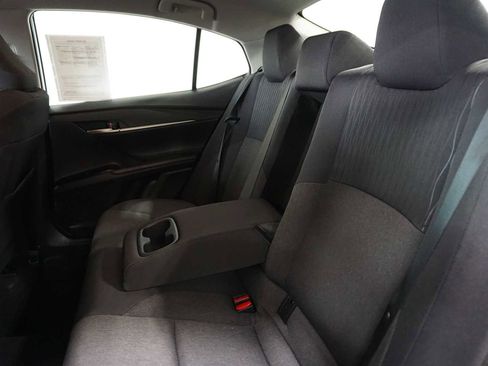 Used 2025 Toyota Camry LE image 16