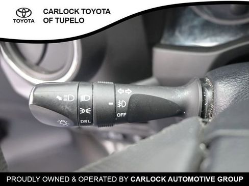 Used 2018 Toyota Tacoma TRD Off-Road AWD/4WD image 26
