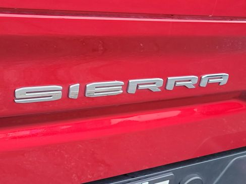 Used 2024 GMC Sierra 1500 SLT w/ SLT Premium Package image 32