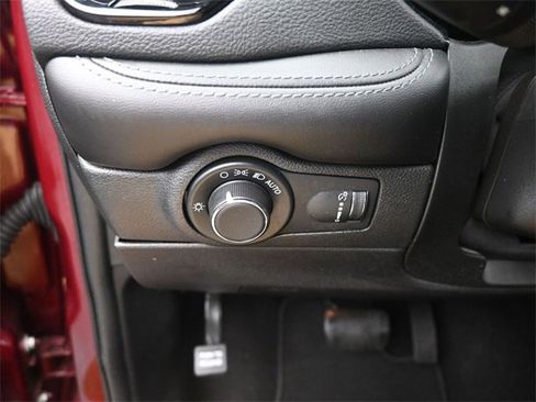 Used 2023 Dodge Durango SXT Launch Edition image 35