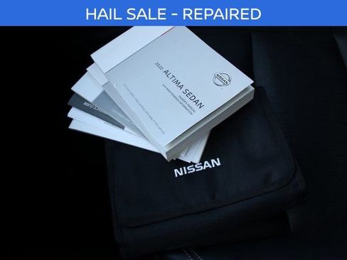 Certified 2020 Nissan Altima 2.0 Platinum image 34