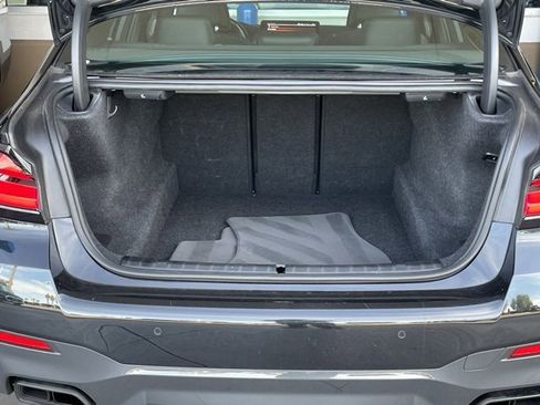 Used 2023 BMW M550i xDrive w/ Executive Package image 19