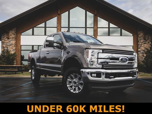 Used 2019 Ford F250 Lariat w/ Chrome Package image 1