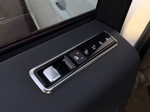 Used 2019 Land Rover Range Rover HSE AWD/4WD image 35