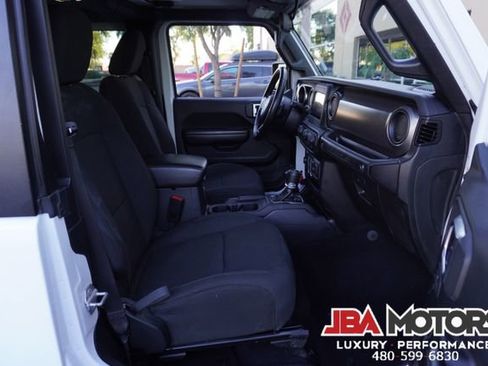 Used 2020 Jeep Wrangler Sport image 7
