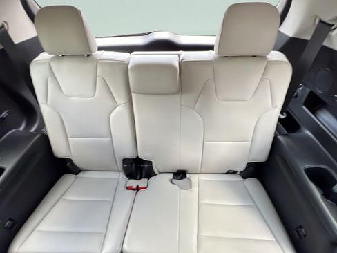 Used 2022 Kia Telluride EX FWD image 11