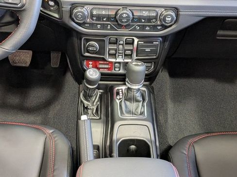 New 2026 Jeep Wrangler Unlimited Rubicon 392 w/ Quick Order Package 27X Moab AWD/4WD image 18