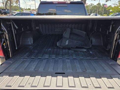 Used 2021 Chevrolet Silverado 1500 High Country AWD/4WD image 15