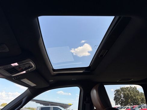 Used 2019 RAM 2500 Limited AWD/4WD image 16