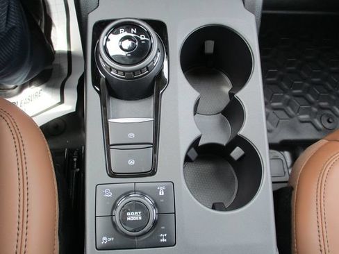 Used 2024 Ford Bronco Sport Badlands w/ Premium Package AWD/4WD image 16
