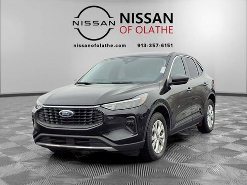 Used 2024 Ford Escape Active image 1