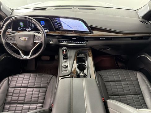 Used 2023 Cadillac Escalade Sport Platinum w/ Heavy-Duty Trailer Package image 17