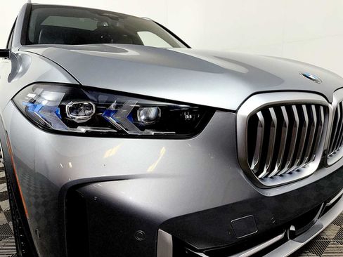 Used 2026 BMW X5 xDrive40i AWD/4WD image 25