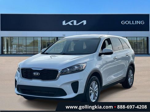 Used 2020 Kia Sorento LX image 5