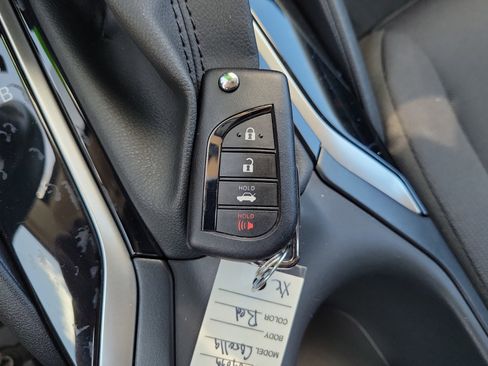 Used 2024 Toyota Corolla LE image 29