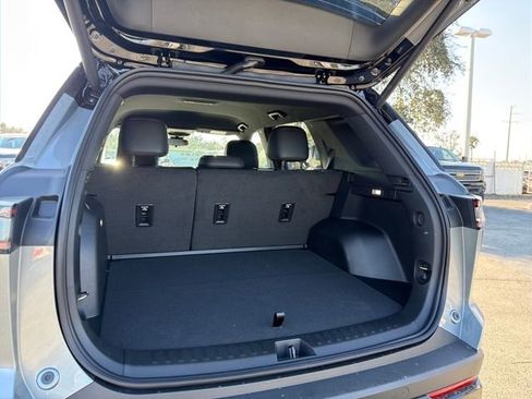 New 2026 Chevrolet Equinox RS image 13