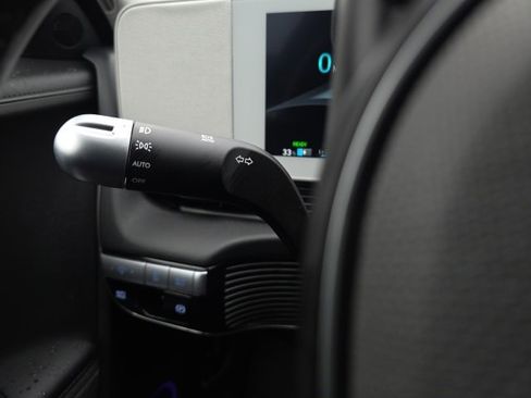 Used 2024 Hyundai Ioniq 5 Limited image 12