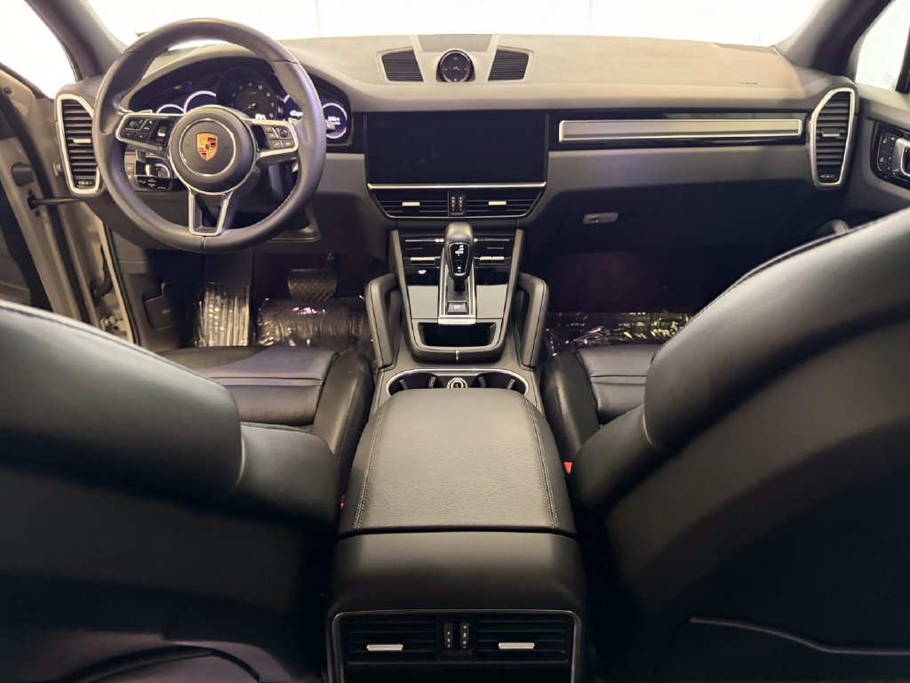 Certified 2023 Porsche Cayenne Platinum Edition AWD/4WD image 14